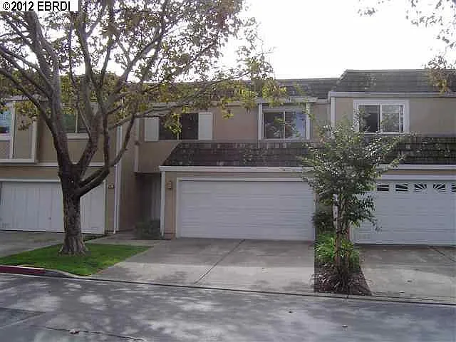 232 Shoreline Dr photo 1