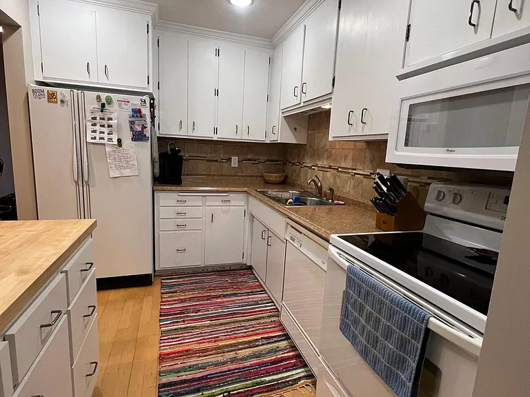 2654 Mackubin St — Photo 12