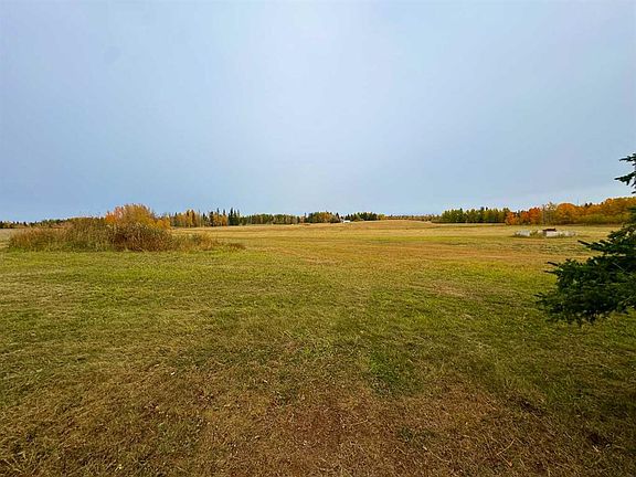5th image of 108 Meadow Ponds Dr