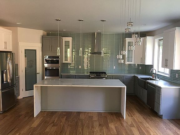 3rd image of 5725 15th Street Ct NE