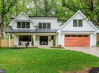 5303 Rolling Rd, Springfield, VA 22151