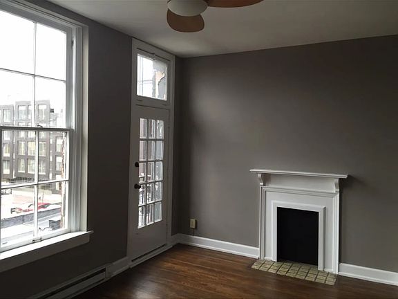 3rd image of 12 W Poplar Ave APT 304