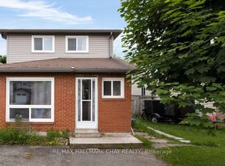 61 Corbett Dr, Barrie, ON L4M 5V6