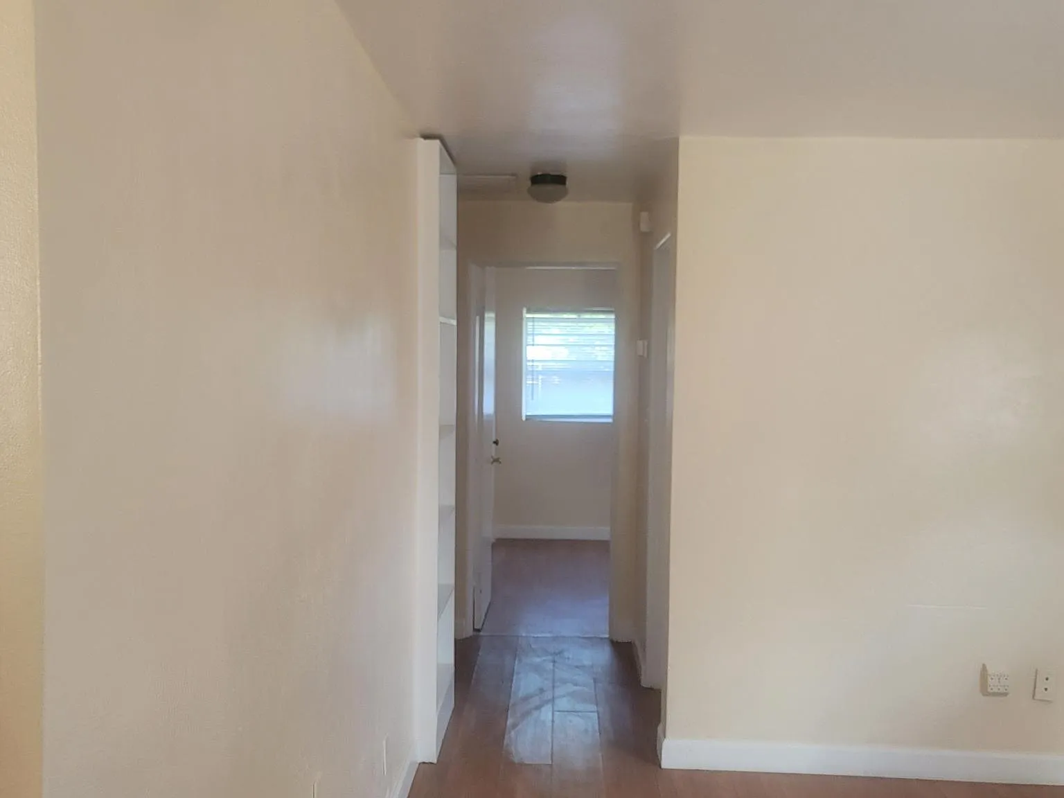 1133 Edith Ave — Photo 4