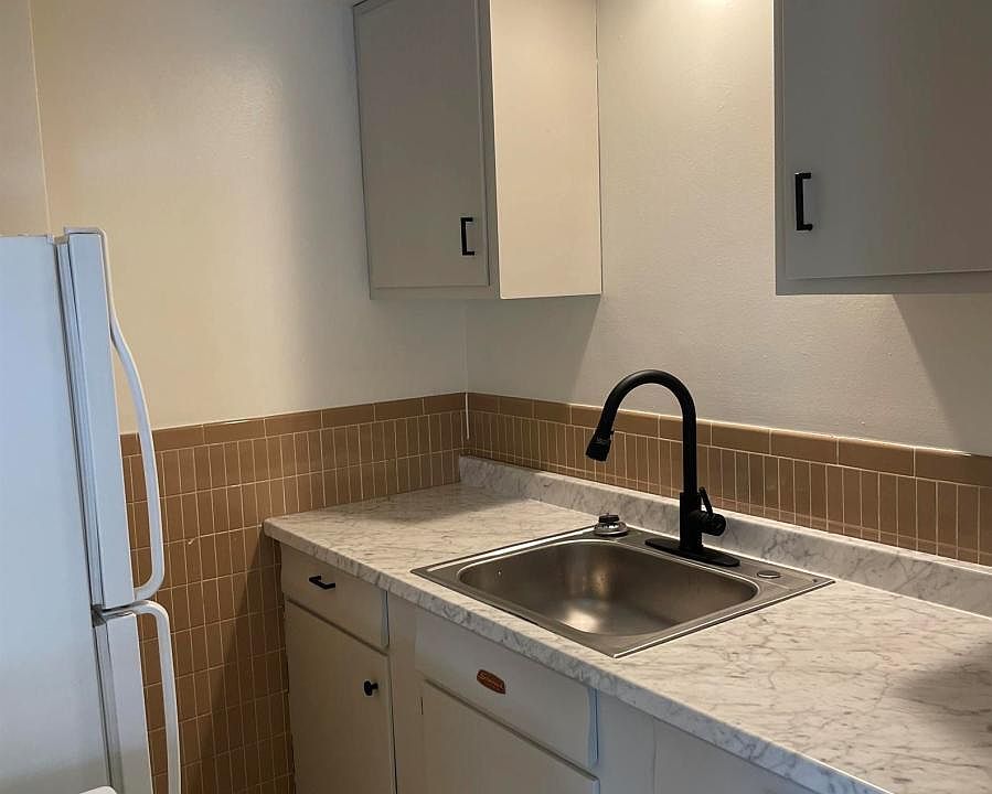 1st image of 6060 Colter Ave #5