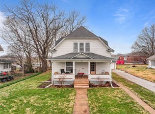 403 N Wooden Ave, Braymer, MO 64624