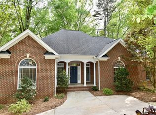 204 Catawbah Rd, Clemson, SC 29631
