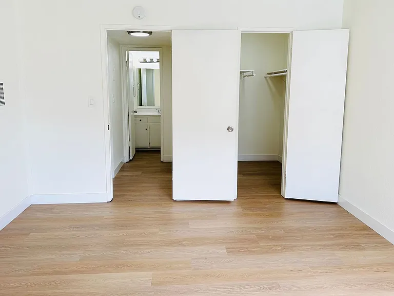 Bever Place — Photo 12