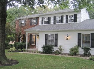 869 Twinlyn Dr, Lansdale, PA 19446