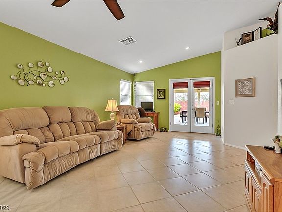 5th image of 3504 Saint Nazaire Ave