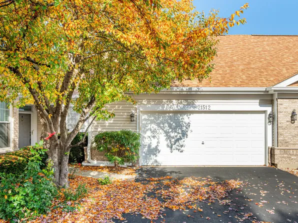 21512 W Juniper Ct, Plainfield, IL 60544