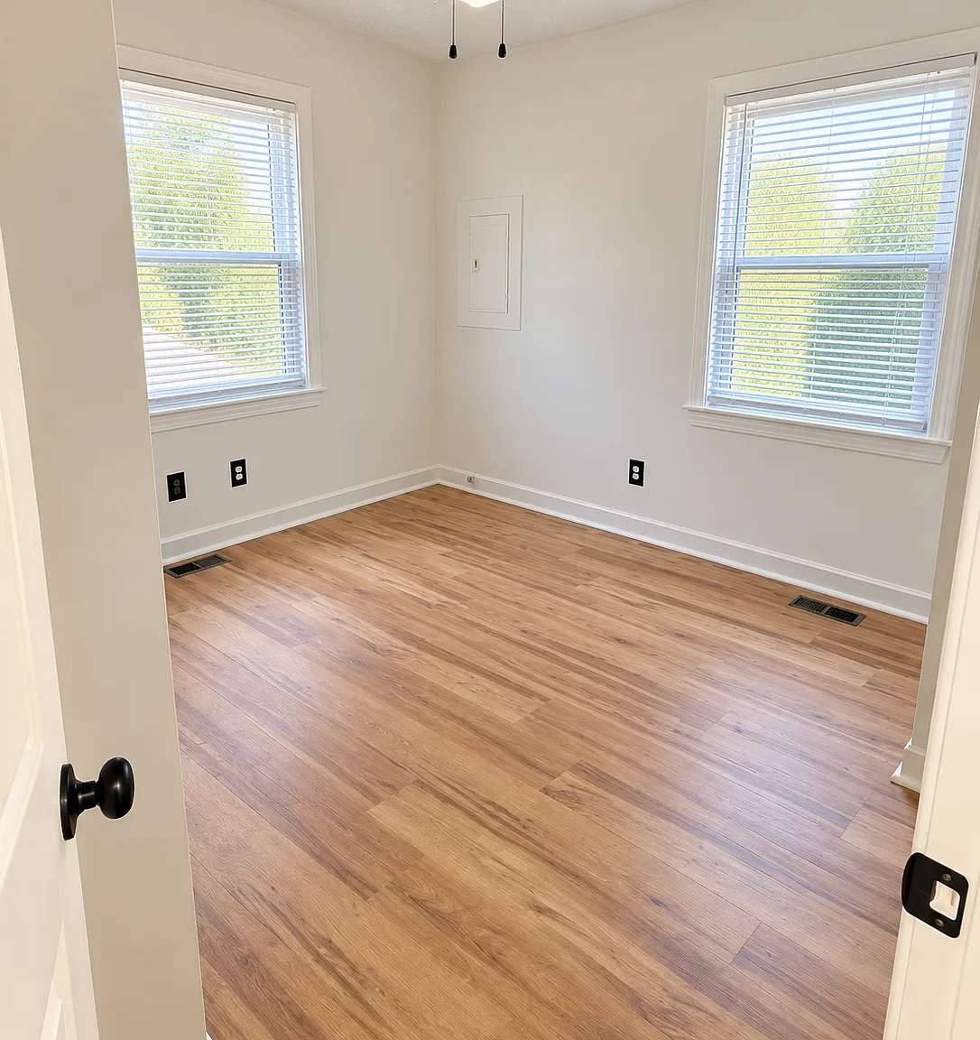 4 bed, 1371 sqft, $2,600 — Photo 3