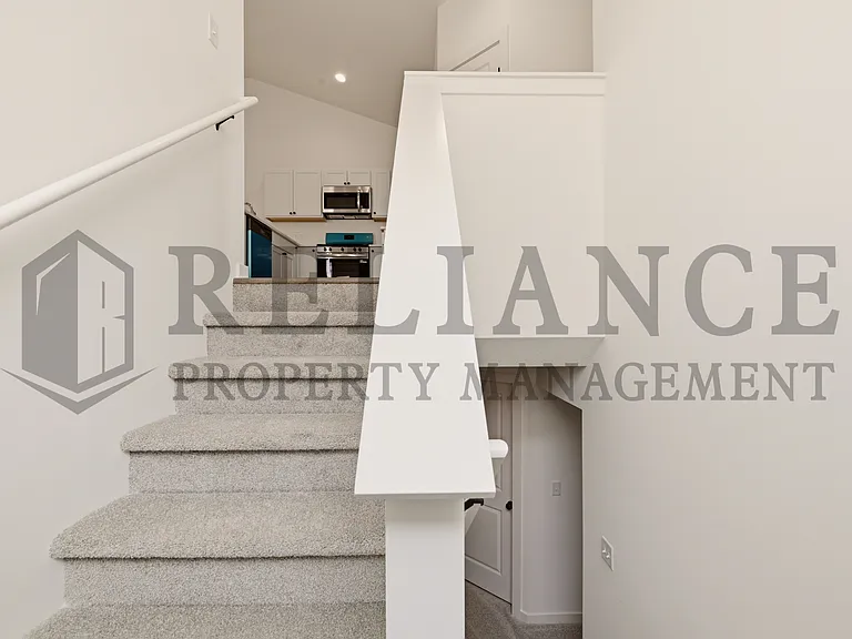5249 N Pinecrest St — Photo 32