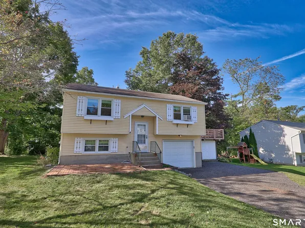 54 Concord Road, Torrington, CT 06790