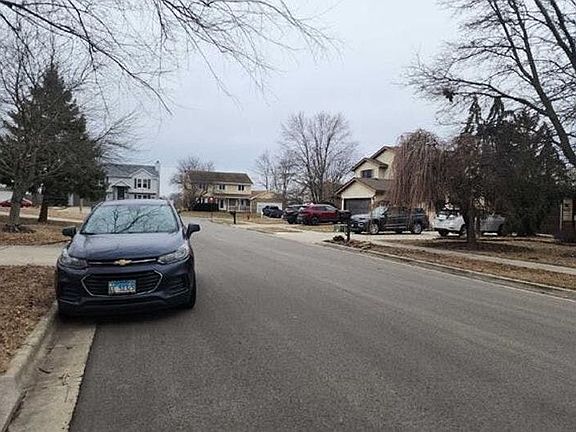 4th image of 1604 Bensington Ct