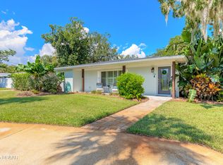 18 E Magnolia Ave, Port Orange, FL 32127