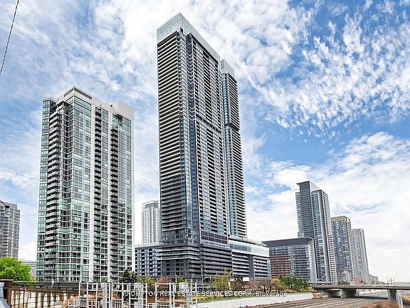 2nd image of 1 Concord Cityplace Way #5512
