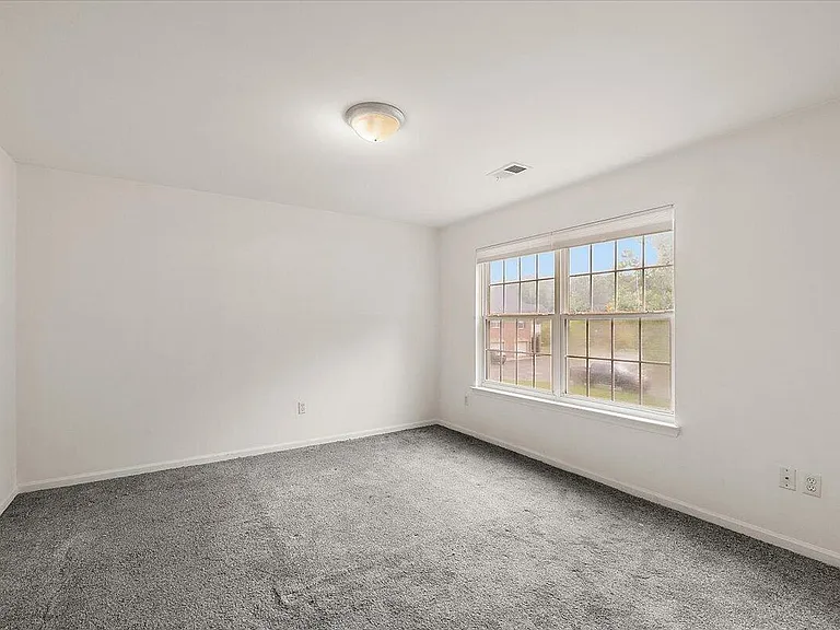 47855 Cardiff Ave — Photo 24