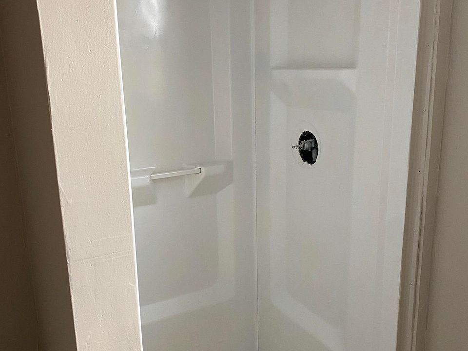 2nd image of 59 Main St APT 1