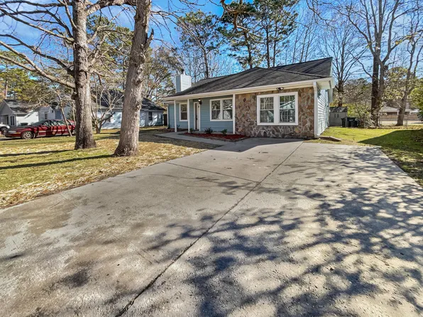 110 Manchester Rd, Summerville, SC 29486