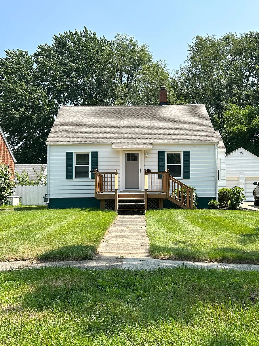 Building Photo - 7309 Presley Ave