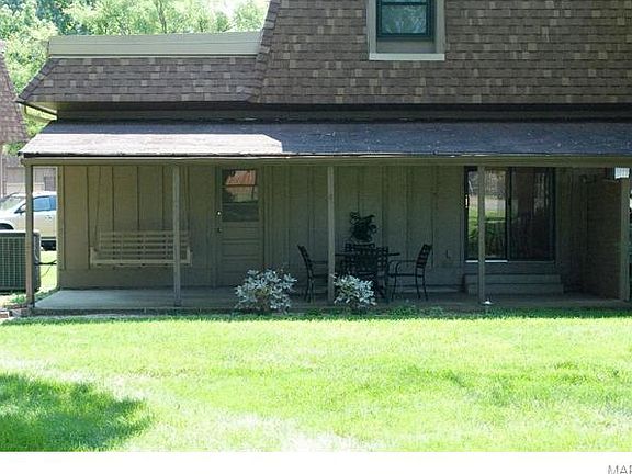 3rd image of 11853 Sologne Ct