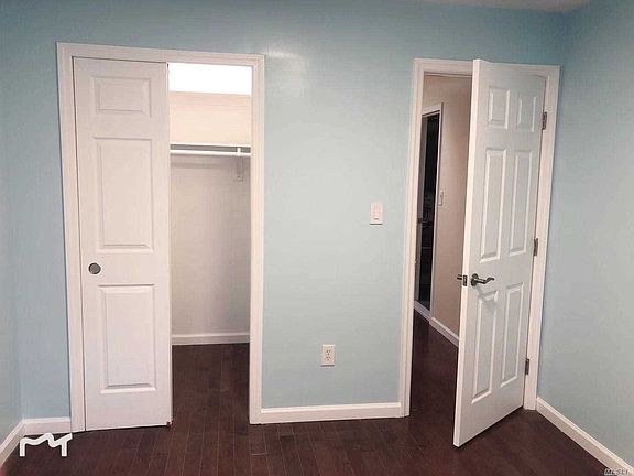 2nd image of 15 Oakdale Dr