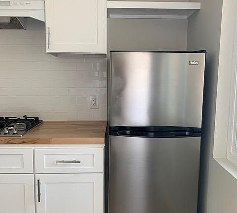 4th image of 1029 S Union Ave APT 23