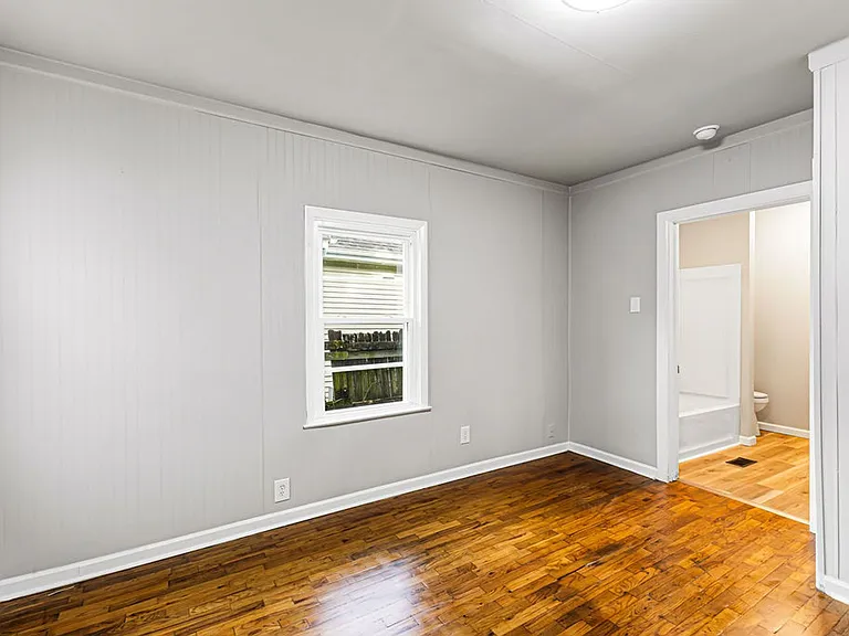 2911 Felix St — Photo 21