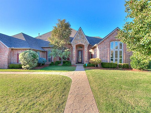 3rd image of 19513 Talavera Ln
