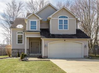 8340 Munson Rd, Mentor, OH 44060