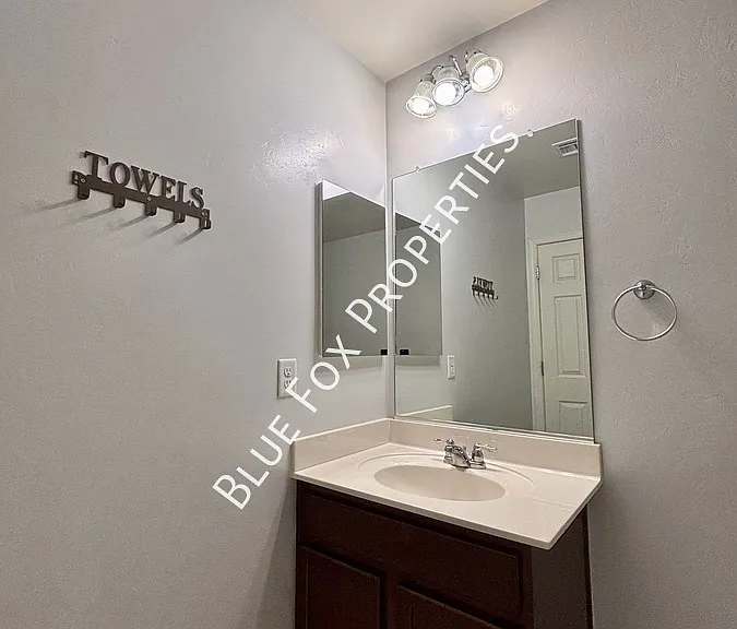 8518 W Pelican Pl — Photo 28
