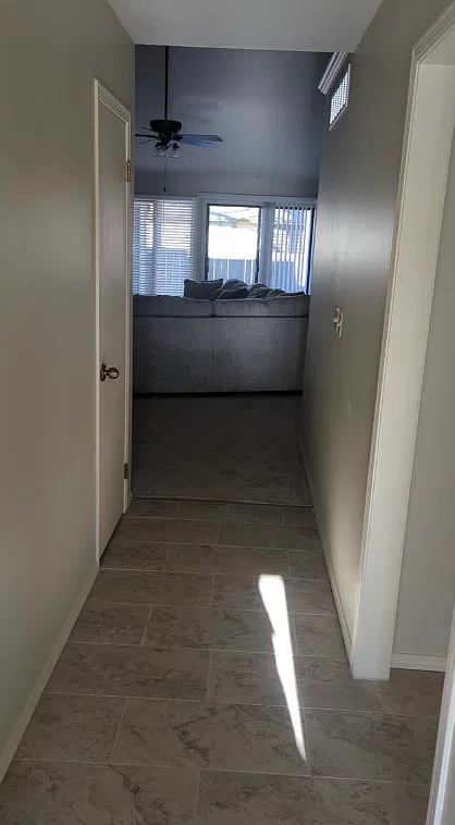 4 bed, 2400 sqft, $2,000 — Photo 3