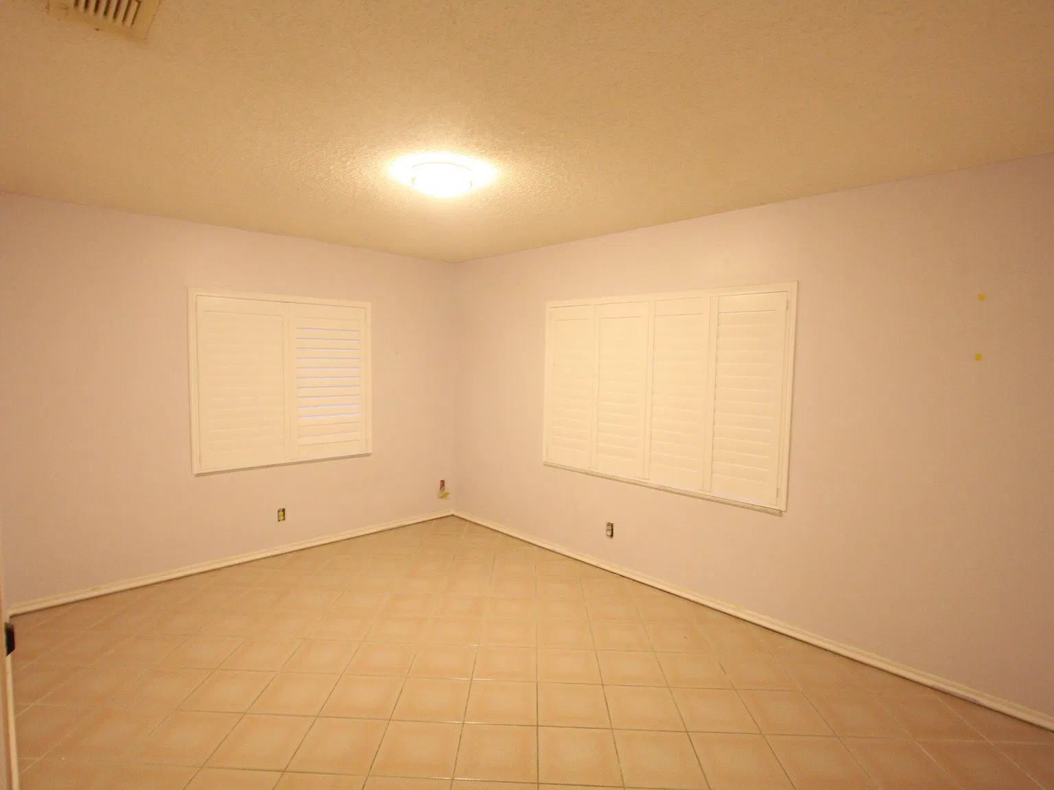 3 bed, 2.0 bath, 1848 sqft, $3,500 — Photo 3