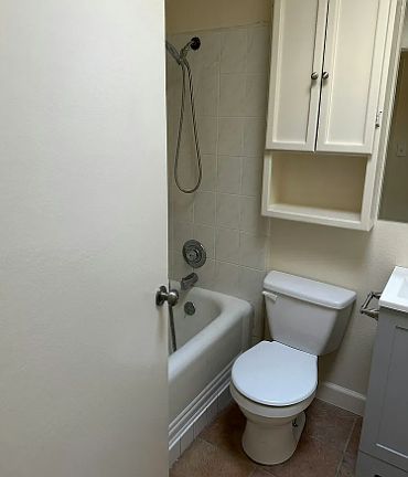 3rd image of 9630 Atascadero Ave