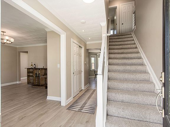 4th image of 3479 Greenbank Ct