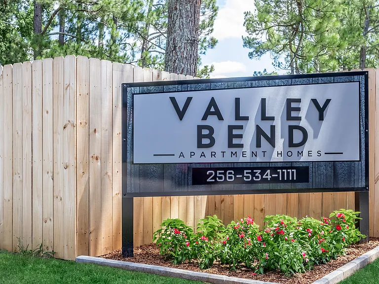 Valley Bend Apartments — Photo 7