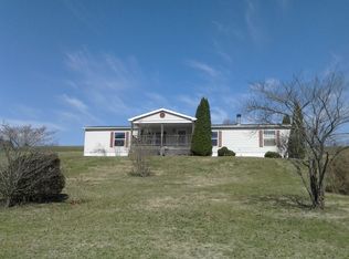 21 Windy Ln, Jersey Shore, PA 17740