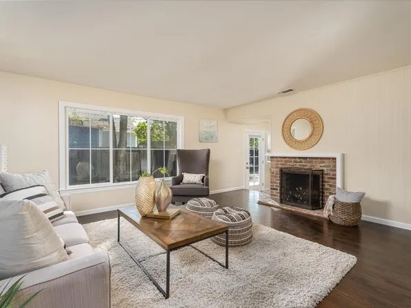 2510 Kent Dr, Sacramento, CA 95821