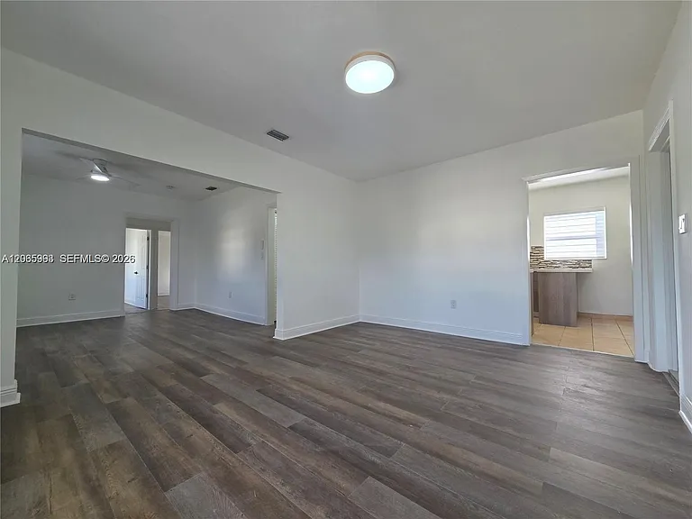 6240 SW 21st St #6242 — Photo 1