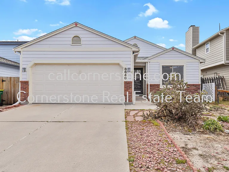 8640 Boxelder Dr — Photo 1