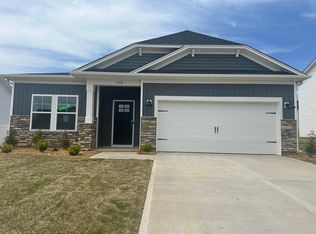 1176 Melford Ave, Wellford, SC 29385