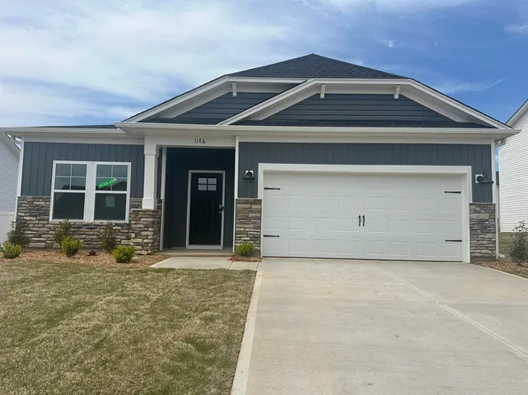 1176 Melford Ave, Wellford, SC 29385