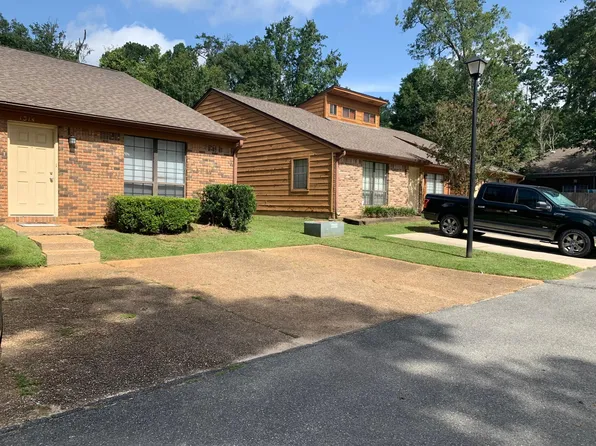 1318 Castelnau Ct, Tallahassee, FL 32301