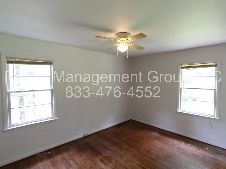 1345 Glenwood St NW — Photo 13