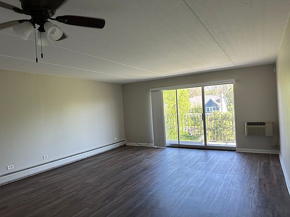 3rd image of 5125 Blodgett Ave