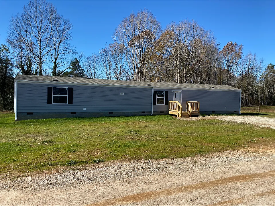 122 Cricklewood Ln