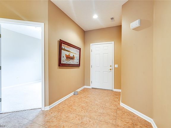 3rd image of 1300 Wynridge Ave