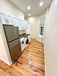 608 East 9th Street, #6