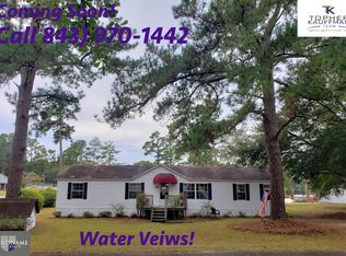 106 Nichols Ave, Eutawville, SC 29048